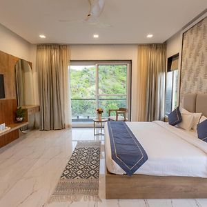 Deluxe Double Room Balcony